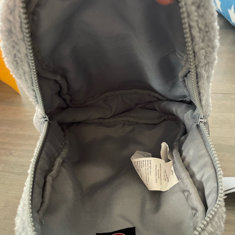 Dickies Mini Backpack - image 4